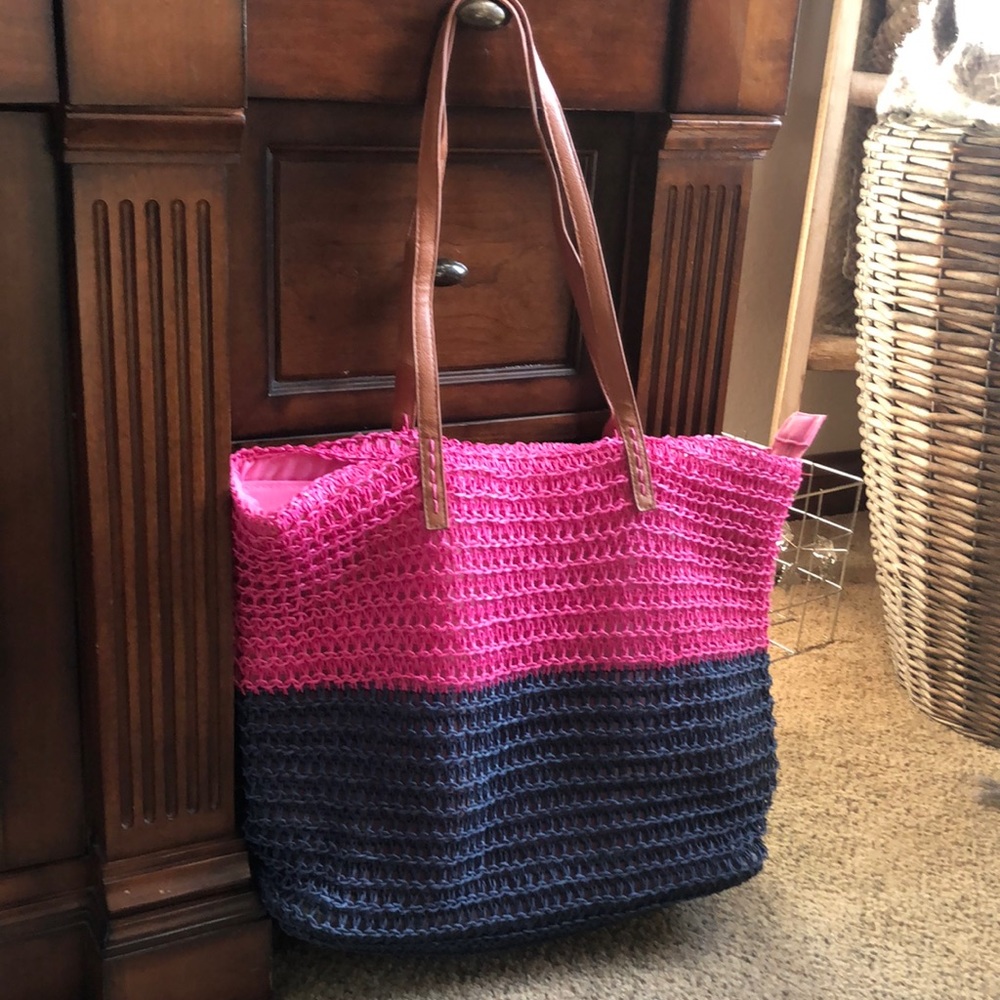 “7 for $25” Hot Pink/Blue Woven Straw Beach/Summer Tote